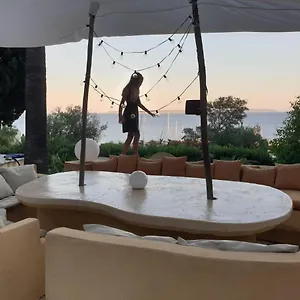 Couette-café La Renarde, Le Lavandou