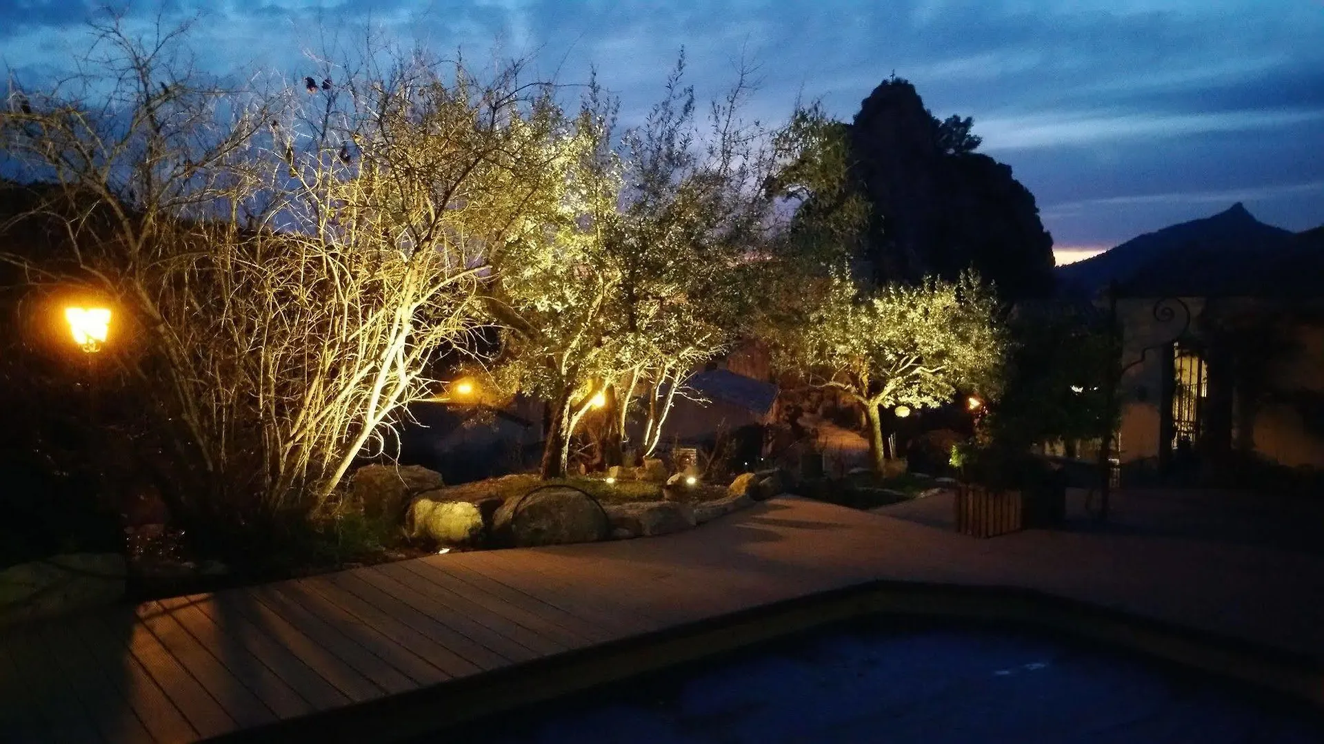 Mas De Carabelle Bed & Breakfast La Roque-Alric